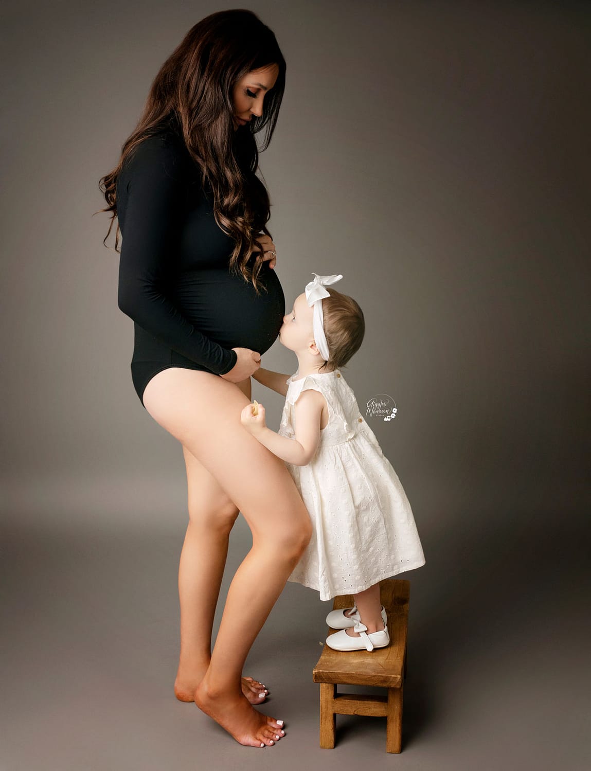 mommy-and-me-maternity-shoot-milton-studio_6603