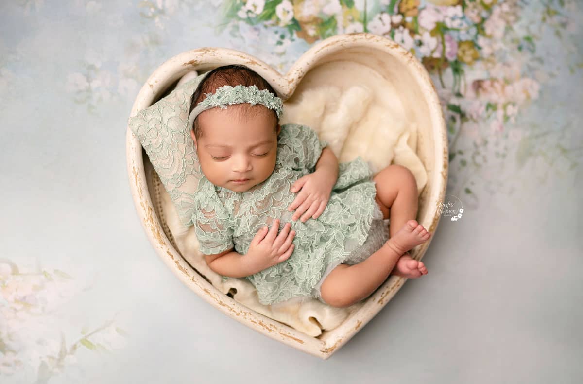 Newborn-photoshoot-milton-0317